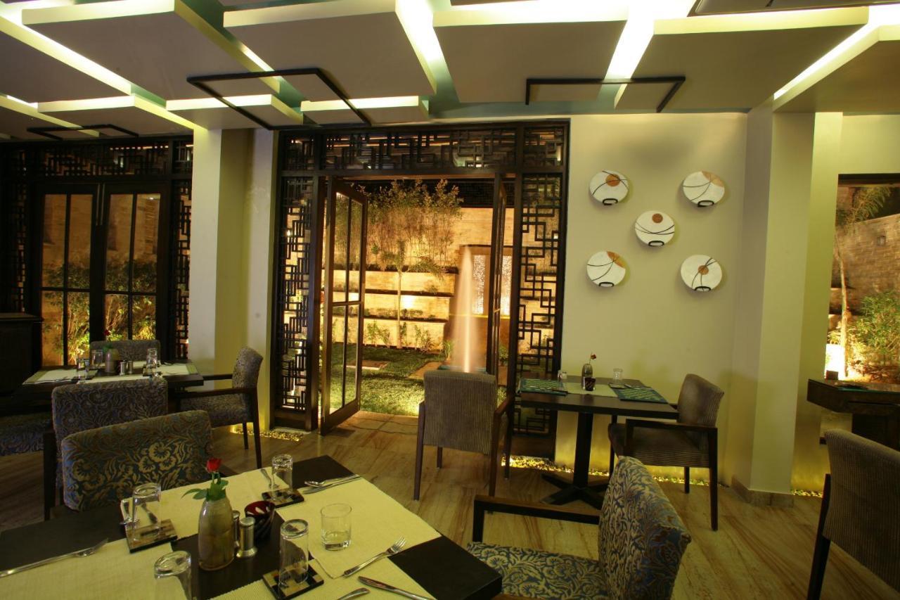 ​Justa Gurgaon Hotel Exterior photo