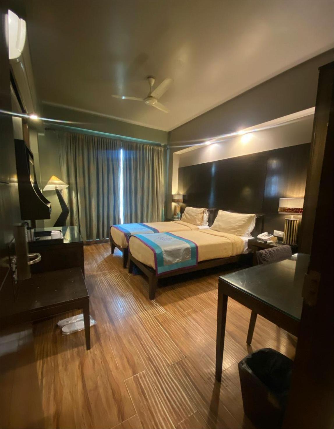​Justa Gurgaon Hotel Exterior photo